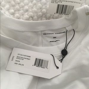 Universal Standard  Echo SS Contrast Stitch Top